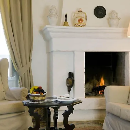 Hotel Masseria Torre Coccaro 5*